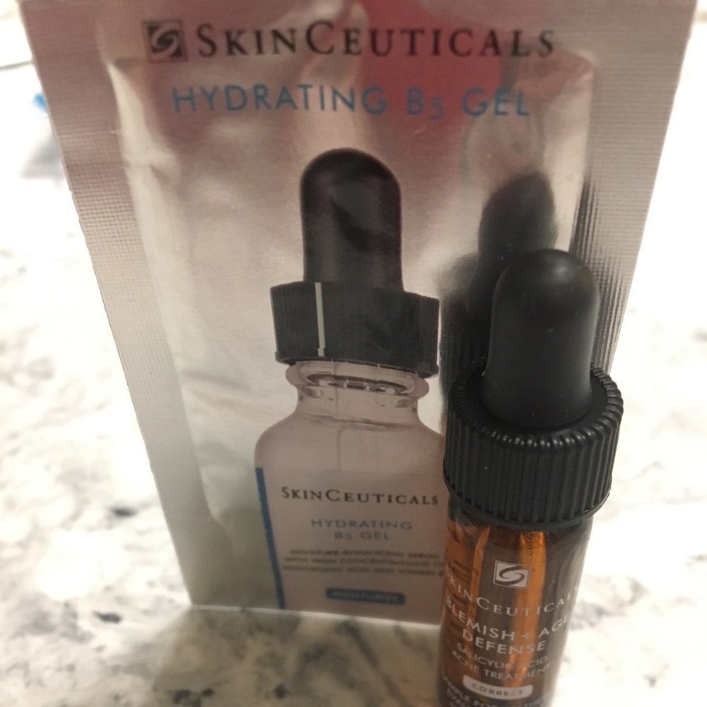 Skinceuticals Samples - B5 & Blemish Age Defense